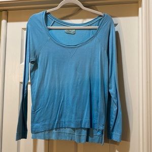Blue ombré Hollister top